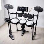 Bateria Eletrônica AROMA TDX-18 é boa